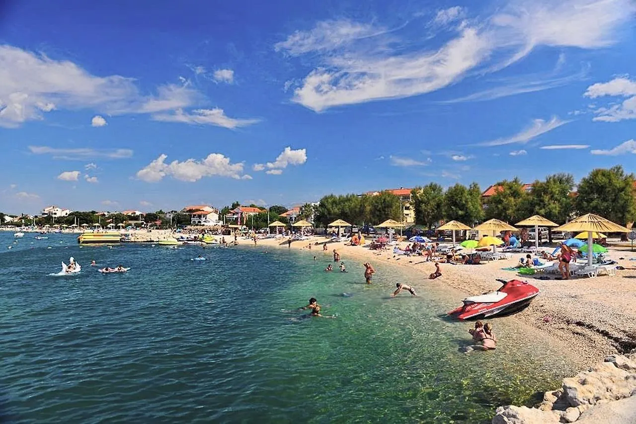 Apartments By The Sea Vrsi - Mulo, Zadar - 18914 Croatia
