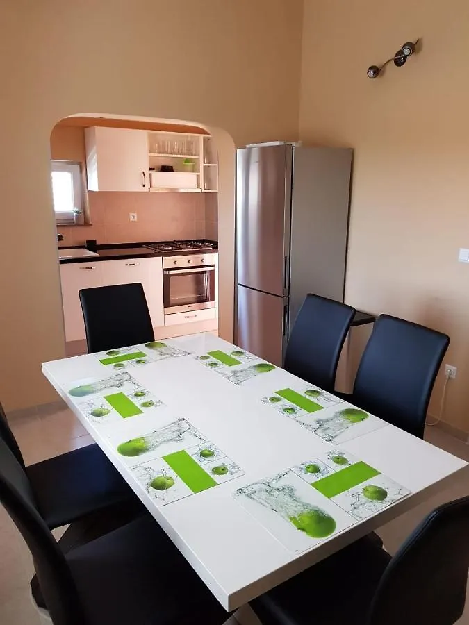 Apartments By The Sea Vrsi - Mulo, Zadar - 18914 Croatia